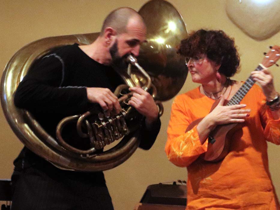 an der Tuba mit den Trallaleros - 2019